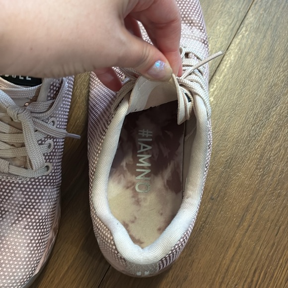 NOBULL Women's Light Pink Athletic Shoes Size 8.5 - Picture 2 of 6